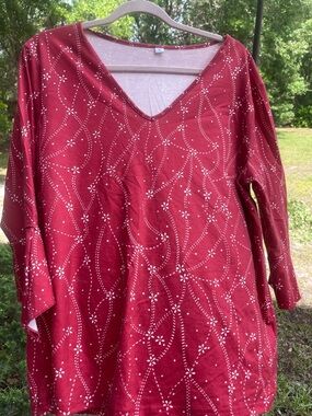 Women's V-Neck Long Sleeve Red Floral Dot Print Top